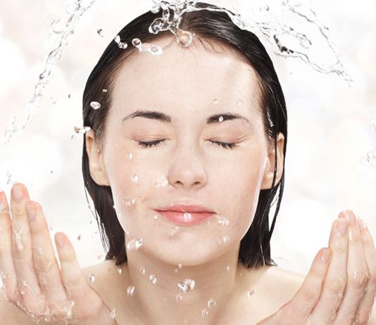 Jak oczyszczać twarz