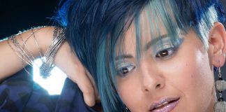 niebieska farba do włosów