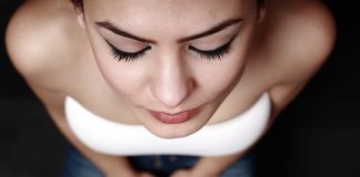 przedłużone rzęsy