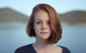 Jak zrobić makijaż oczu pannie młodej? Jak zrobić makijaż oczu pannie młodej?