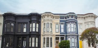 Biura nieruchomości, a stawki