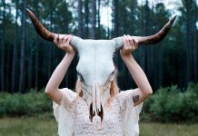 Moda to dzisiaj największa siła w społeczeństwie Moda to dzisiaj największa siła w społeczeństwie