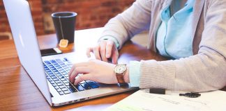 Emotikony zamiast słów