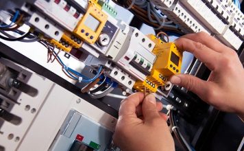 Jakie są koszta instalacji elektrycznej? instalacje elektryczne