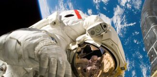 Kiedy można wyjść na pierwszy spacer z noworodkiem?