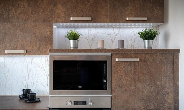 Kiedy lodówka zużywa mniej prądu?