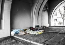 Czy dziecko może spać na samym materacu? Czy dziecko może spać na samym materacu?