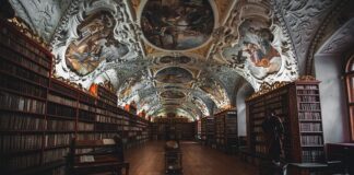 Czym wyłożyć półki w kuchni?