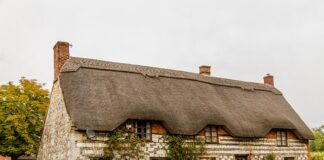 Czy można wymienić poszycie markizy?