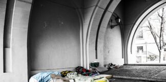 Ile czasu nie można spać na nowym materacu?