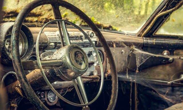 Z czego jest armatura?