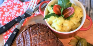 Czego nie jemy nożem?