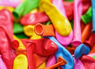 Czy na macie silikonowej można kroić nożem? Czy na macie silikonowej można kroić nożem?