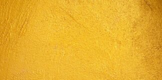 Czy złoto jest przyciągane przez magnes?