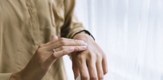 Jak zrobić sztywny krem do tortu? Jak zrobić sztywny krem do tortu?