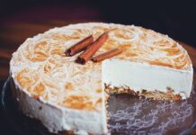 Jak wyjąć sernik z formy silikonowej? Jak wyjąć sernik z formy silikonowej?