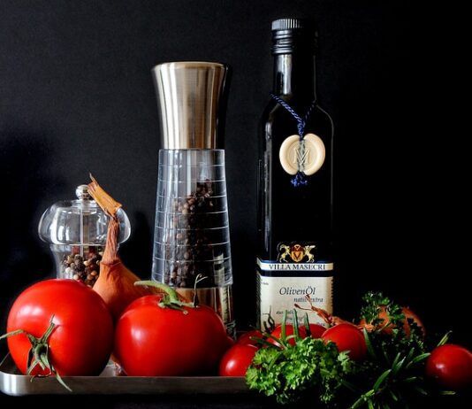 Ile waży 1 łyżeczka pieprzu?