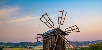 Dlaczego wiatrak ma 3 łopaty? Dlaczego wiatrak ma 3 łopaty?