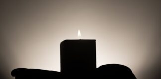 Czy można wstawić ciepła zupę do lodówki?