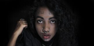 Jak zamontować szafki pod sufitem?