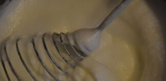 Jak długo ubijać śmietanę na masło?