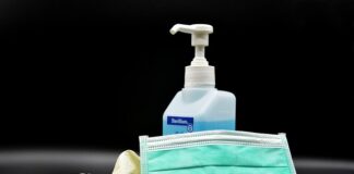 Czy warto kupić ochraniacz do łóżeczka?