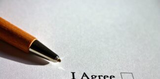 Czy zabudowa balkonu wymaga zgody wspólnoty?